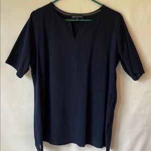 Women’s plus size shirt